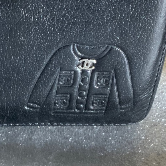 CHANEL JACKET MOTIF CC LOGO LEATHER LONG BIFOLD WALLET BLACK - Picture 2 of 15